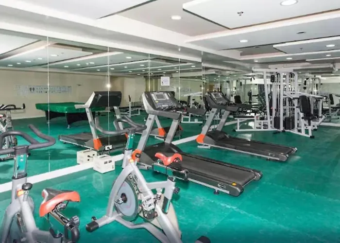60 Percent Off Deluxe Ocean View Free Pool And Free Sauna Access Included Perfect Location Near Us Embassy, Naia, Makati, Bgc, Mall Of Asia, And Chinatown Dont Miss Out Book Now And Save Updated Price 2025 Hotel 5*