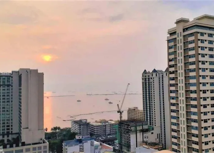 60 Percent Off Deluxe Ocean View Free Pool And Free Sauna Access Included Perfect Location Near Us Embassy, Naia, Makati, Bgc, Mall Of Asia, And Chinatown Dont Miss Out Book Now And Save Updated Price 2025 5*