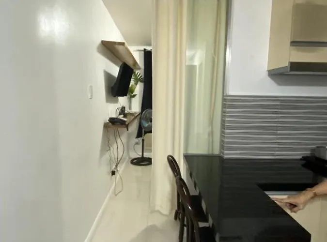 60 Percent Off Deluxe Ocean View Free Pool And Free Sauna Access Included Perfect Location Near Us Embassy, Naia, Makati, Bgc, Mall Of Asia, And Chinatown Dont Miss Out Book Now And Save Updated Price 2025 Hotel Manille