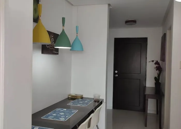 Hotel 60 Percent Off Deluxe Ocean View Free Pool And Free Sauna Access Included Perfect Location Near Us Embassy, Naia, Makati, Bgc, Mall Of Asia, And Chinatown Dont Miss Out Book Now And Save Updated Price 2025 Manille