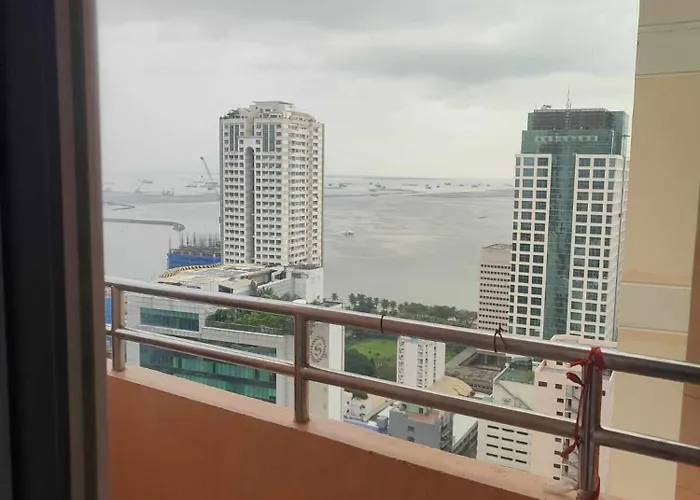 Hotel 60 Percent Off Deluxe Ocean View Free Pool And Free Sauna Access Included Perfect Location Near Us Embassy, Naia, Makati, Bgc, Mall Of Asia, And Chinatown Dont Miss Out Book Now And Save Updated Price 2025 5*