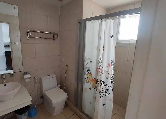 60 Percent Off Deluxe Ocean View Free Pool And Free Sauna Access Included Perfect Location Near Us Embassy, Naia, Makati, Bgc, Mall Of Asia, And Chinatown Dont Miss Out Book Now And Save Updated Price 2025 Hotel Manille