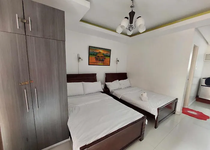 60 Percent Off Deluxe Ocean View Free Pool And Free Sauna Access Included Perfect Location Near Us Embassy, Naia, Makati, Bgc, Mall Of Asia, And Chinatown Dont Miss Out Book Now And Save Updated Price 2025