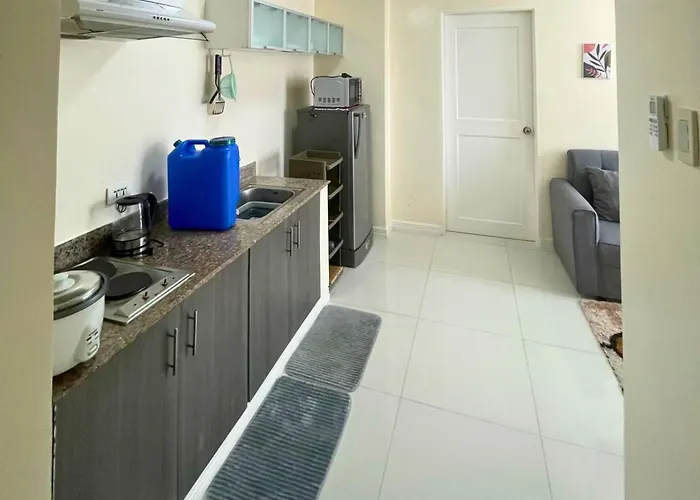 Hotel 60 Percent Off Deluxe Ocean View Free Pool And Free Sauna Access Included Perfect Location Near Us Embassy, Naia, Makati, Bgc, Mall Of Asia, And Chinatown Dont Miss Out Book Now And Save Updated Price 2025